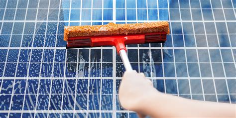Clean photovoltaique, entreprise d'entretient de panneaux.